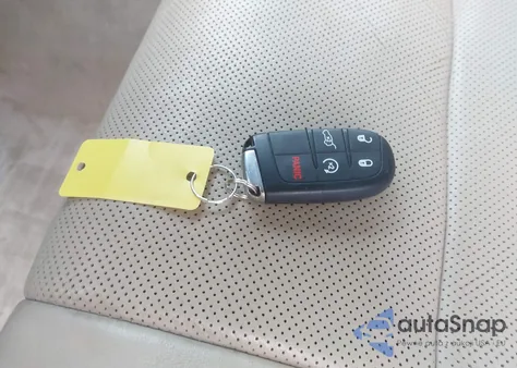 2017 Jeep Grand Cherokee Overland 4X4 from USA, damaged, VIN 1C4RJFCG3HC843622